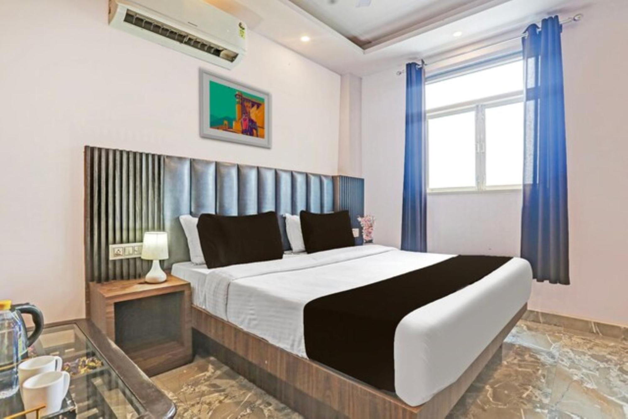 Del Fox Hotel Shanti Residency - Just A Minute Away From New Delhi Railway Station And Connaught Place & 5 Mins From Vfs מראה חיצוני תמונה